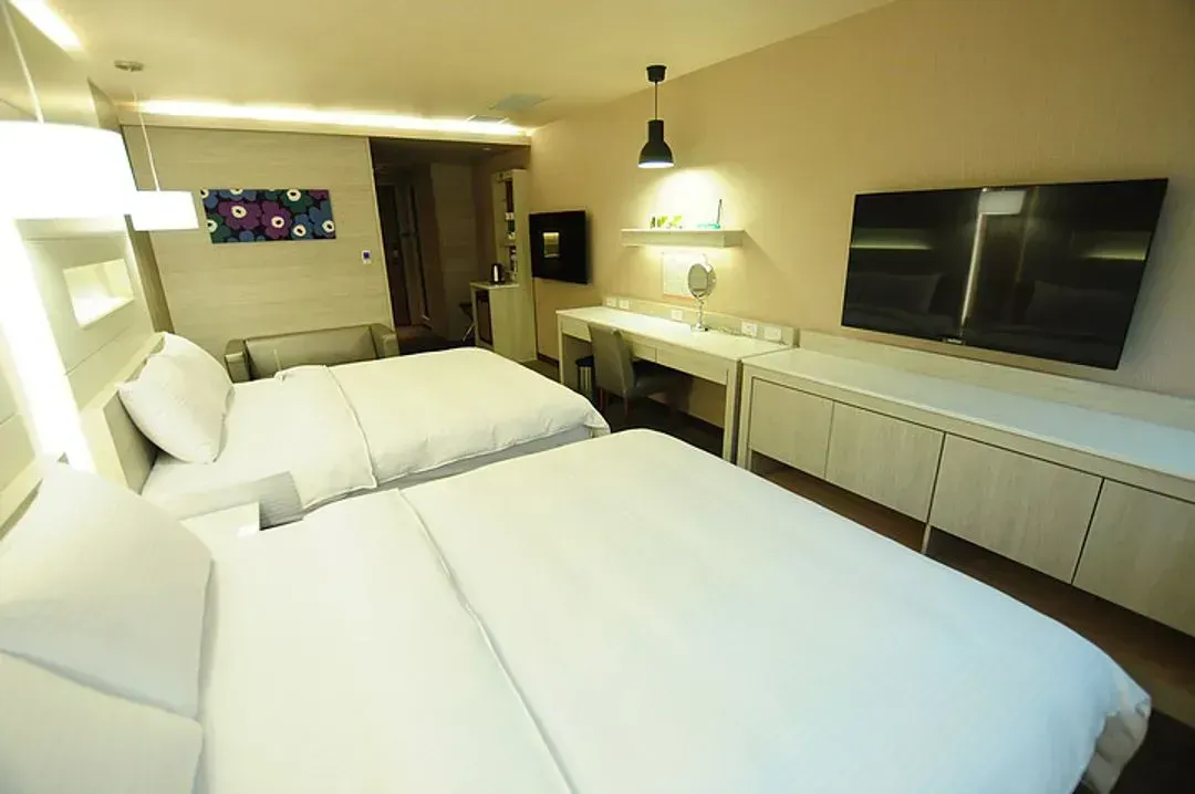 【High Speed Rail Holiday】Kangqiao Hotel Kaohsiung． Zhongshan Bade Pavilion 2-day free travel