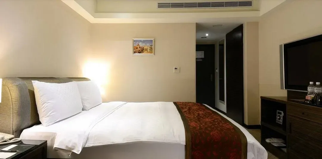 【High Speed Rail Holiday】 2-Day Free Travel at Kodak Hotel Taipei 1