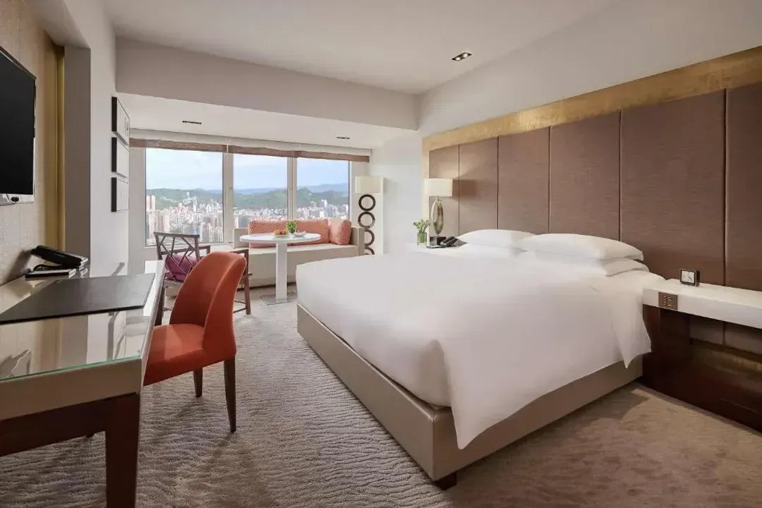 【High Speed Rail Holiday】 2-Day Free Travel at Grand Hyatt Taipei