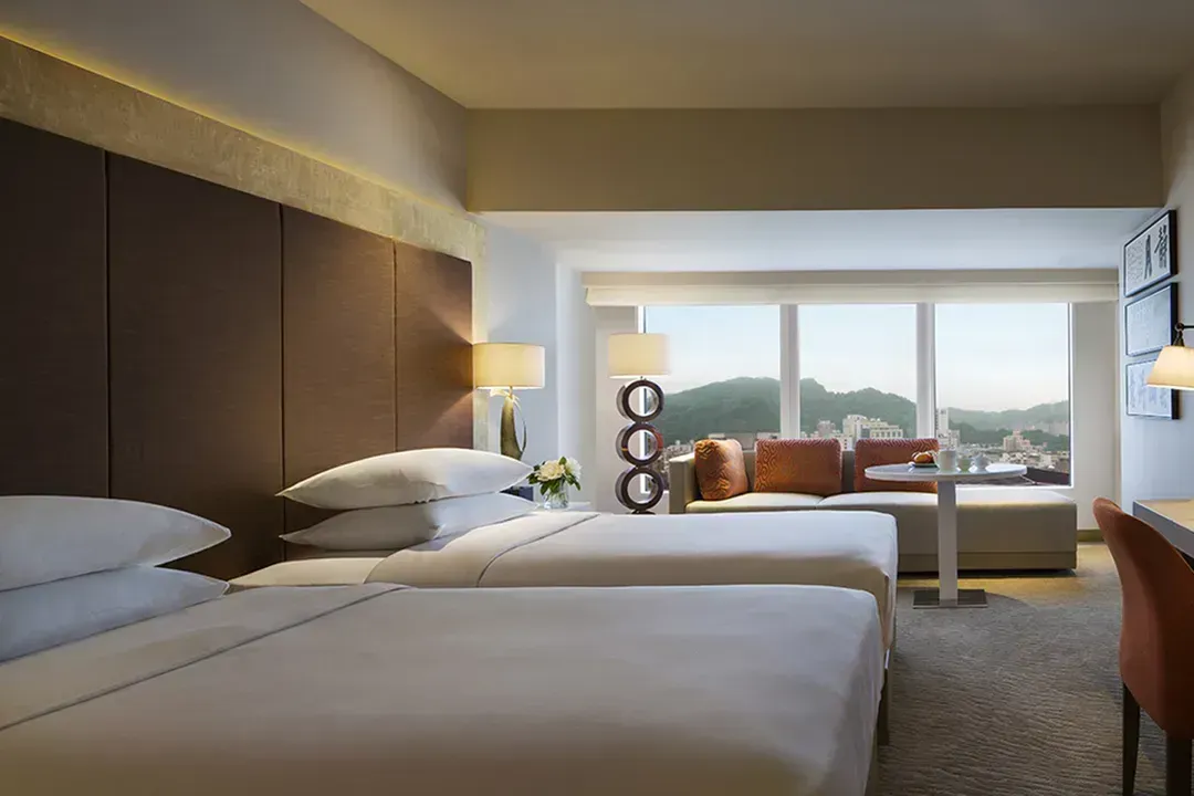 【High Speed Rail Holiday】 2-Day Free Travel at Grand Hyatt Taipei