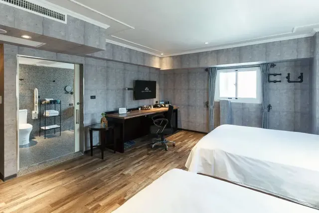 【High Speed Rail Holiday】 2-Day Free Travel at Xiyouchao Hotel Kaohsiung Station Branch-Business Twin Room (2 small beds-breakfast not included)-2