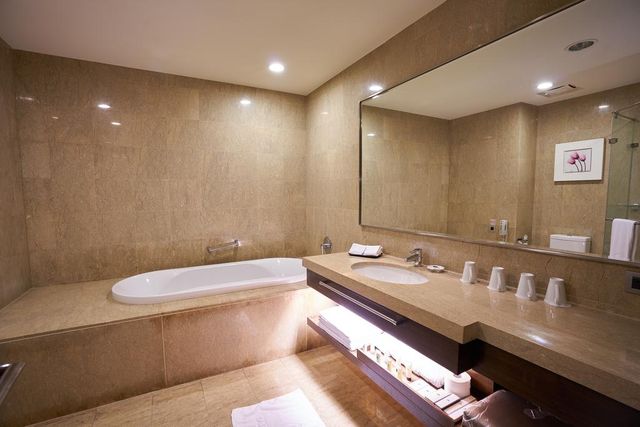 Taipung Suites Hotel-Quadruple room-4