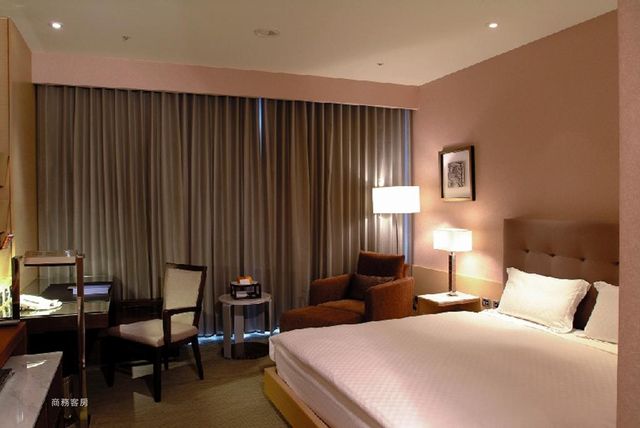 Taipung Suites Hotel-standard two-person room-4