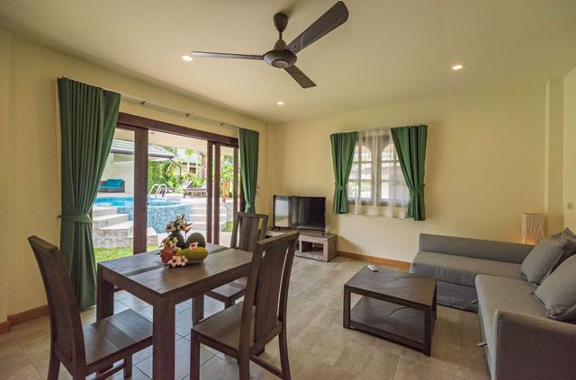 dining room junior villa
