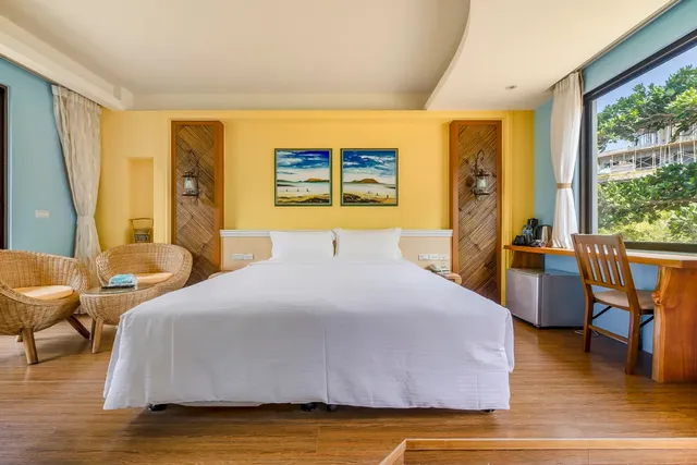 서던 선 홈스테이 북관 (Southern Sun Homestay North House)-King Room with Garden View-3