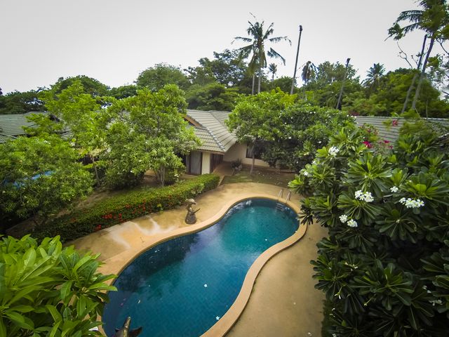 POOL FRANGIPANNI 4 BED ROOM