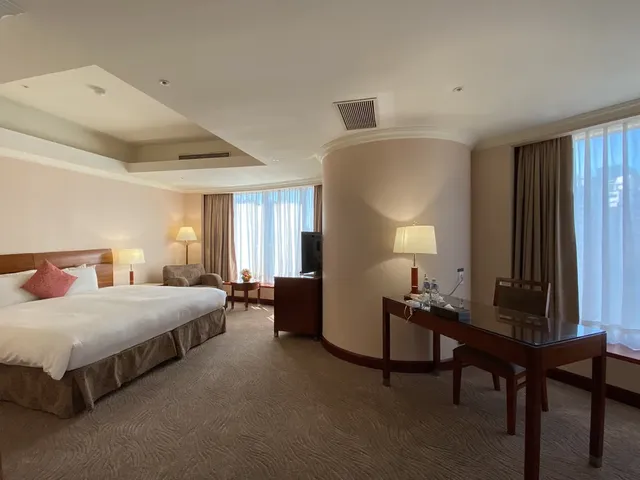桃園尊爵大飯店 Monarch Plaza-尊爵豪華套房-1