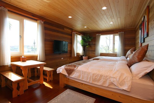 北方札特｜鄰近羅東夜市-木屋館 Log Cabin 202四人套房-1