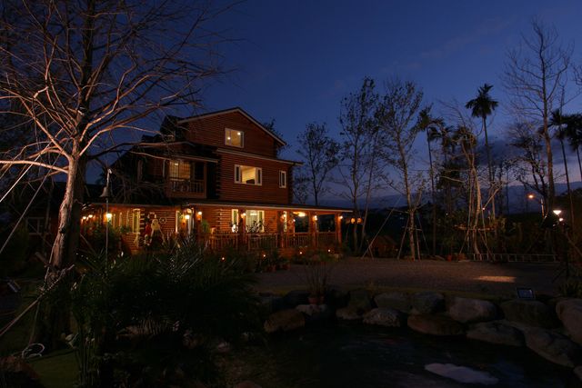 北方札特｜鄰近羅東夜市-木屋館 Log Cabin 301四人套房-6