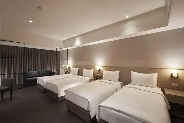 Grand BAY Resort-2025 Elite Room (4 persons, 4 single beds)-without breakfast-1