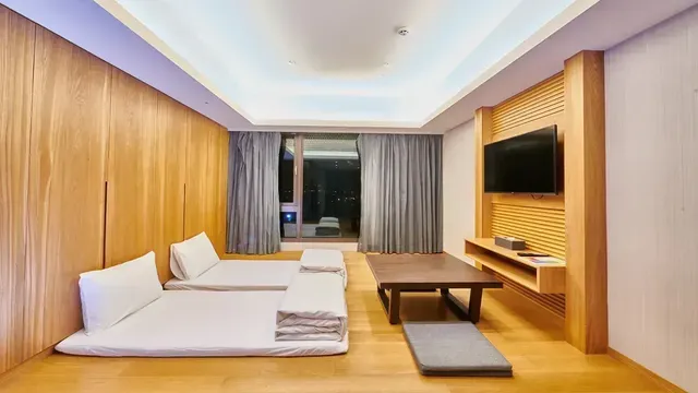 Grand BAY Resort-2025 Connecting Suite (6 people room)-without breakfast-3