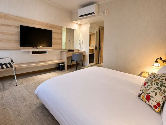 chillax inn Hotel Love River Pavilion-Standard Double Room-Room Only-7