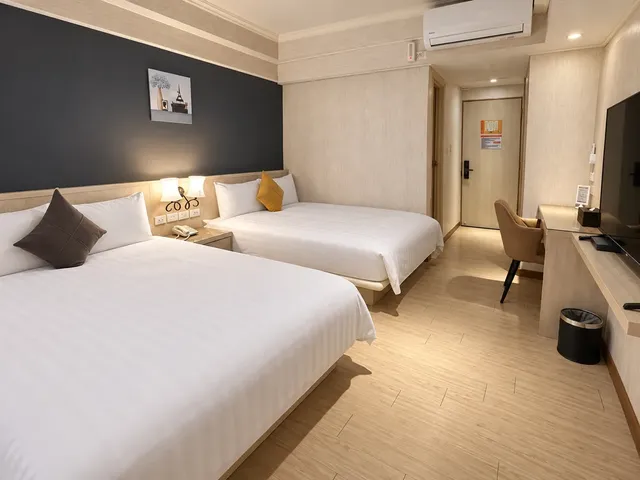 chillax inn Hotel Love River Pavilion-Family Room-Room Only-7