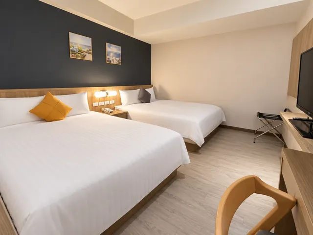 chillax inn Hotel Love River Pavilion-Family Room-Room Only-5