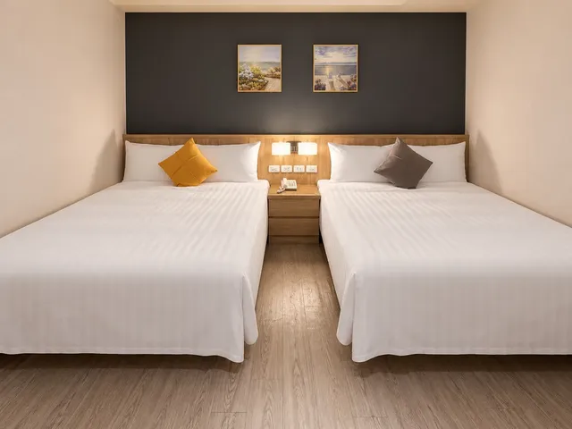 chillax inn Hotel Love River Pavilion-Family Room-Room Only-3