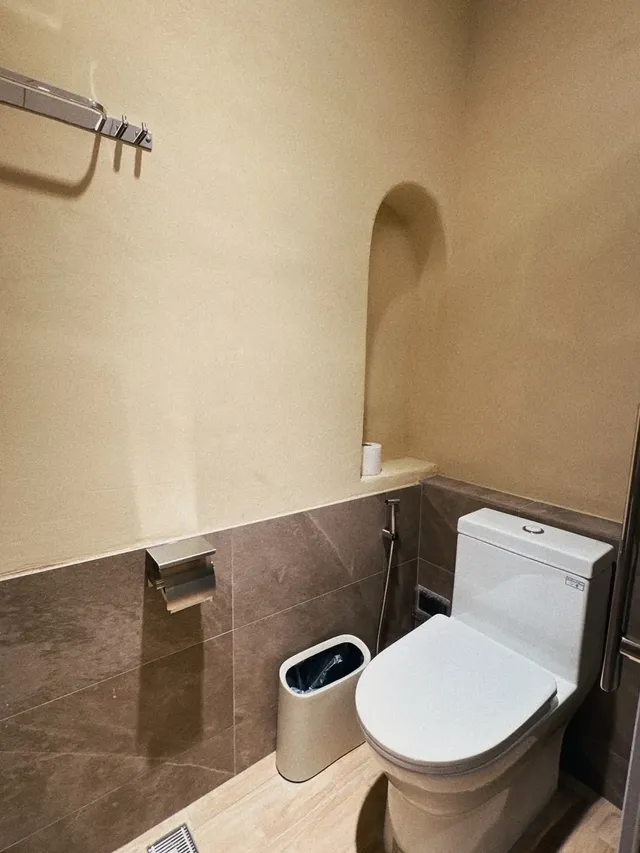 Spring Stay Inn-Deluxe Double Room (Bathtub)-8
