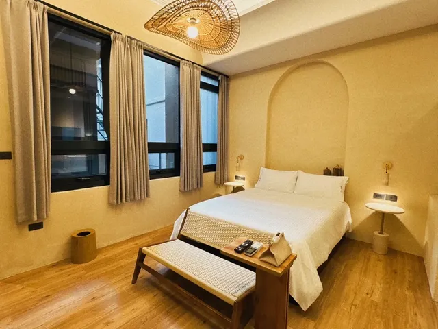Spring Stay Inn-9-person package-6