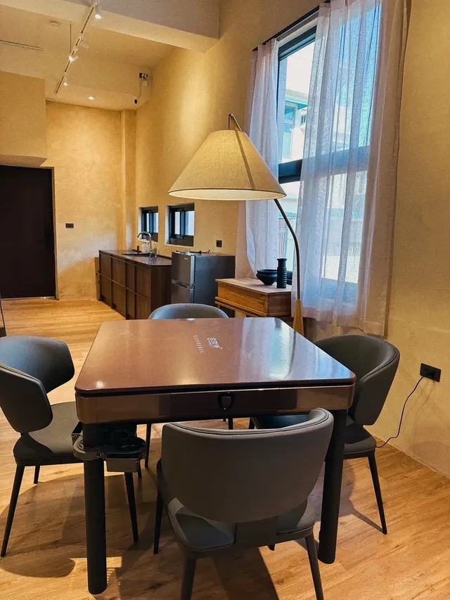 Spring Stay Inn-9-person package-8