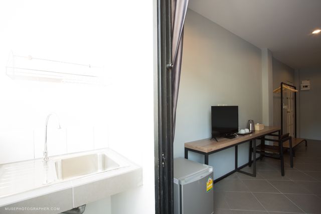 아이네스트 포쉬텔 (iNest Poshtel)-Single Bed room with balcony-5