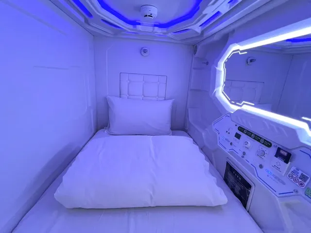 沐品居無櫃台自助旅館-標準混和單人艙(A)-1
