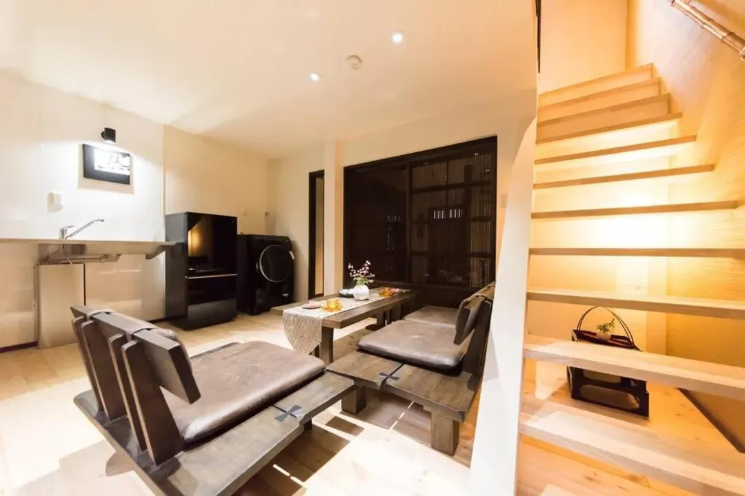 Yadoya Kyoto Nishinokyo｜Max 5 People / 9-min walk from JR Nijo Station
