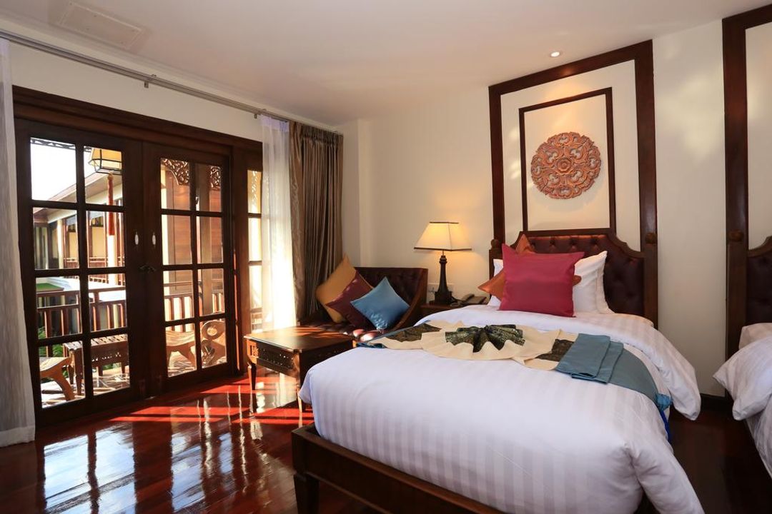 瓦昂鲁昂度假村（Viang Luang Resort）