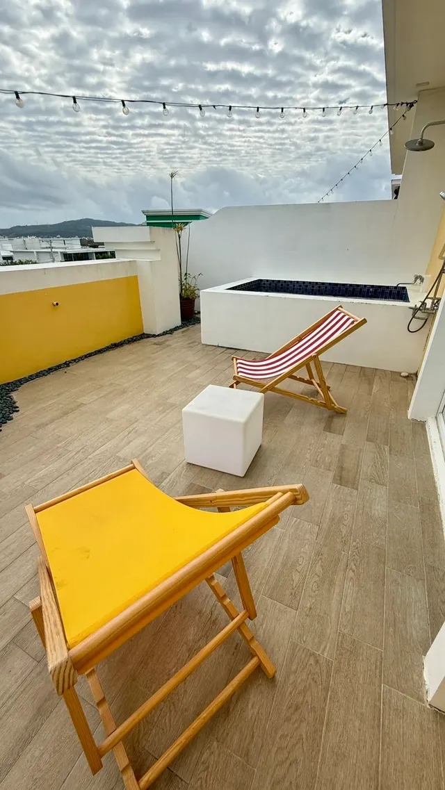 Burano Yellow Villa-Golden yellow-6