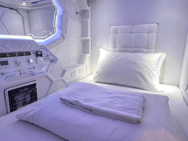 沐品居無櫃台自助旅館-旗艦單人艙-4