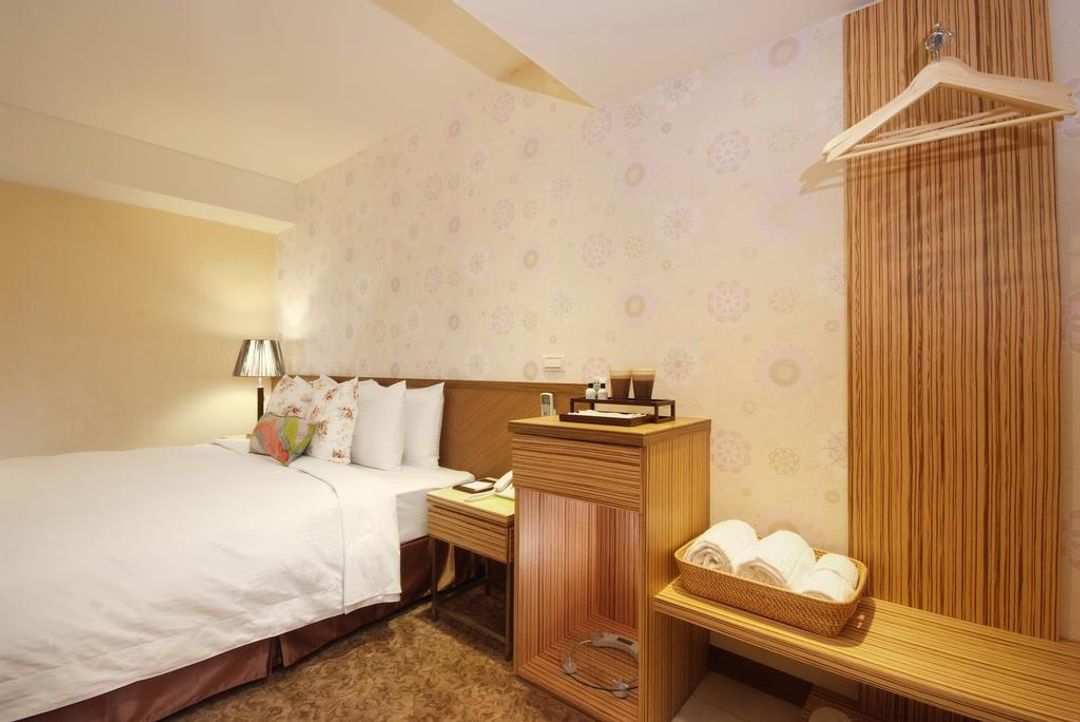 Changhong Fashion Hotel