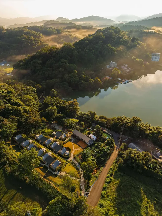 杉棲山丨旭 ｜獨家85折起！新開幕營區、湖畔景色、附設冷暖氣-雙人帳-9