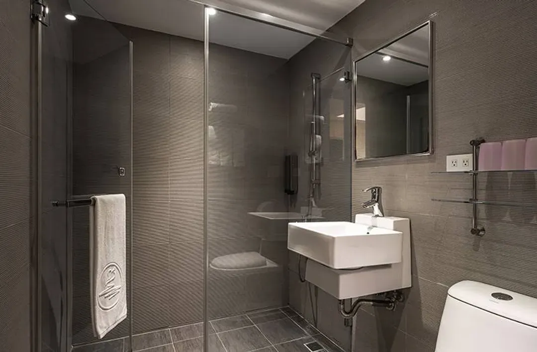 The Riverhotel International