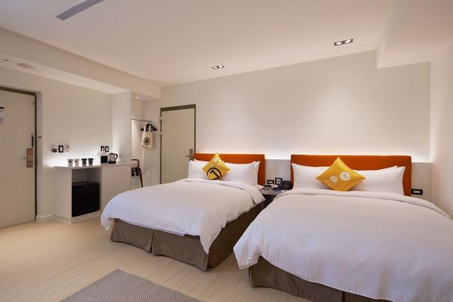 Hotel 7 逢甲-家庭房｜4 位成人 (含早餐)-1