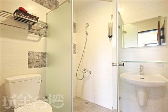 Yi-Ru Homestay-Entire House for 10-14 ppl-10