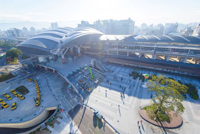挪威森林行旅1號旅店｜近台中火車站-景觀四人房（不含早餐）-8