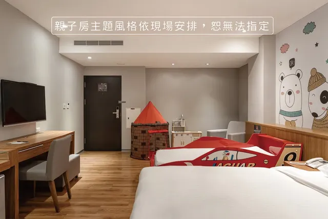 The Riverside Hotel Zili-Elegant Family Room A-3