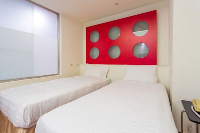 뉴 라이즈 호텔 (New Rise Hotel)-Business Twin Room-2