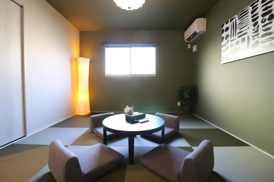 Sweet Villa Haku | A modern Japanese-style healing retreat • with steam room • direct access to Kansai Airport