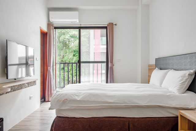 아이러브유 선 문 레이크 (I love you in Sun Moon Lake)-Deluxe Double Room with Balcony  with Street Vew-206.306.503-7
