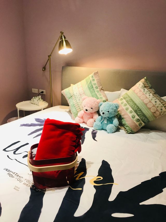 甜蜜而美好的夜晚只屬於你我