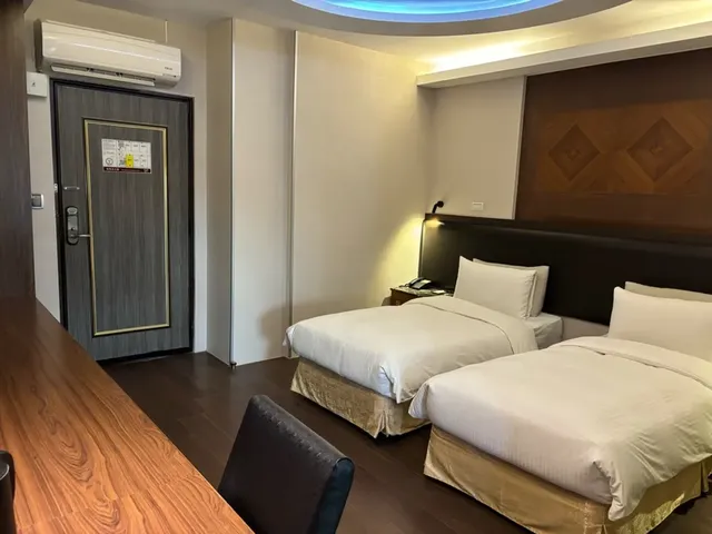 悅豪大飯店｜新竹館-標準雙床房-2