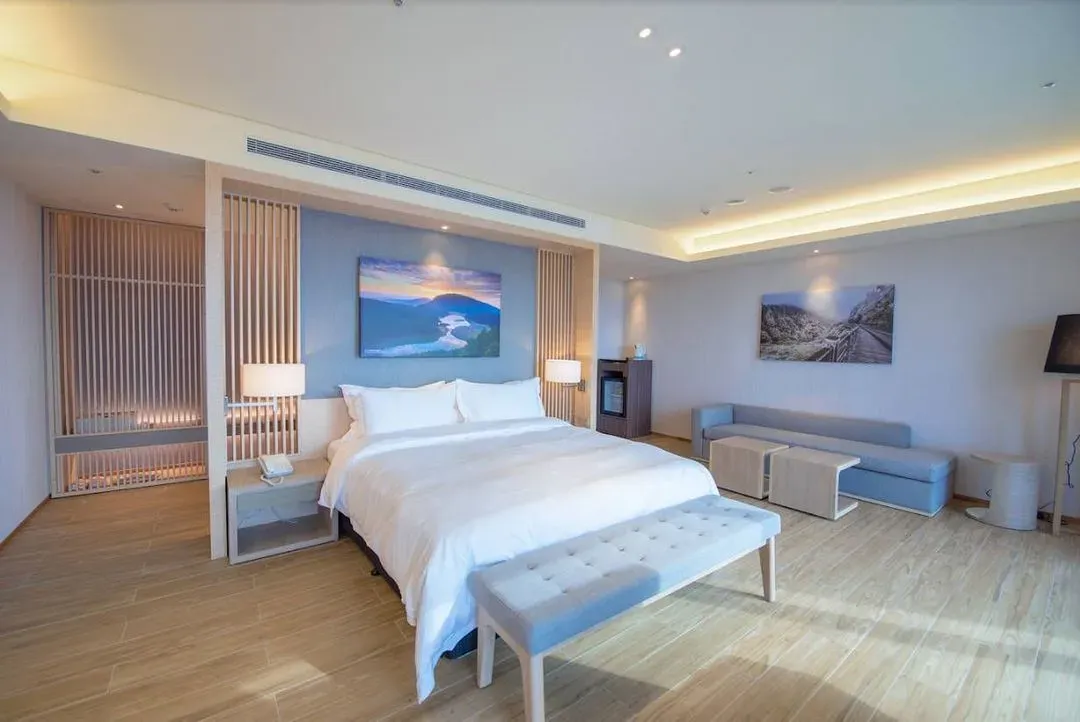 Cuncyue Hot Spring Resort