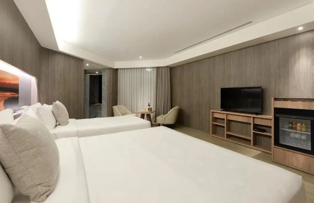 Cuncyue Hot Spring Resort