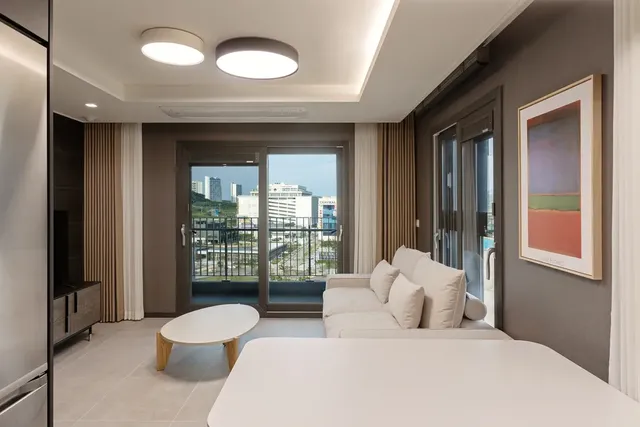 NewCZ Osiria Residence-Terrace Suite Two bedroom(City view)-3
