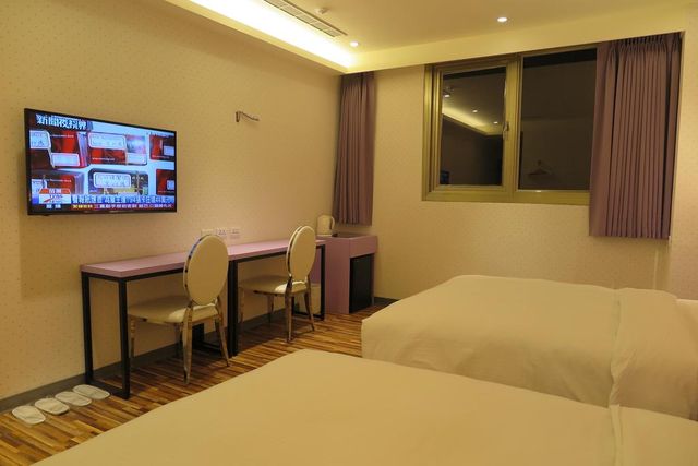 Enjoy Hotel - Taoyuan Branch-Family quadruple room-3