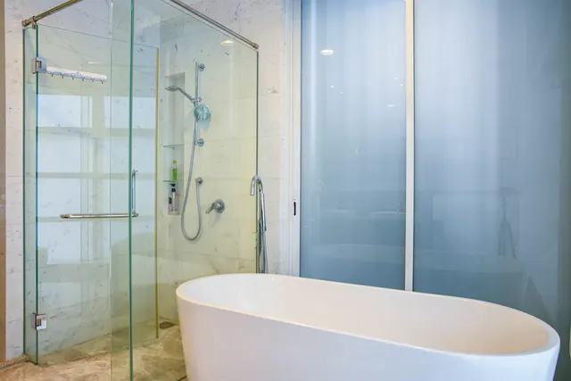 Flixses Suites at Platinum KLCC-Executive Two Bedroom with Bathtub-13