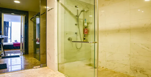 Flixses Suites at Platinum KLCC-Superior 2 Rooms plus 1-7