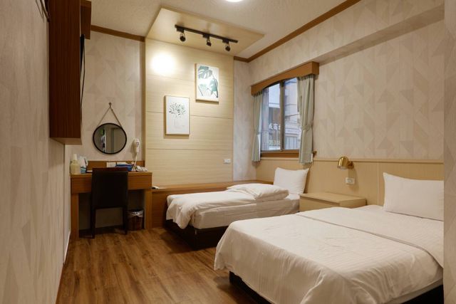 府城商旅文創新館|近台南大東夜市、全新裝潢-文創新館雙床房R205-1