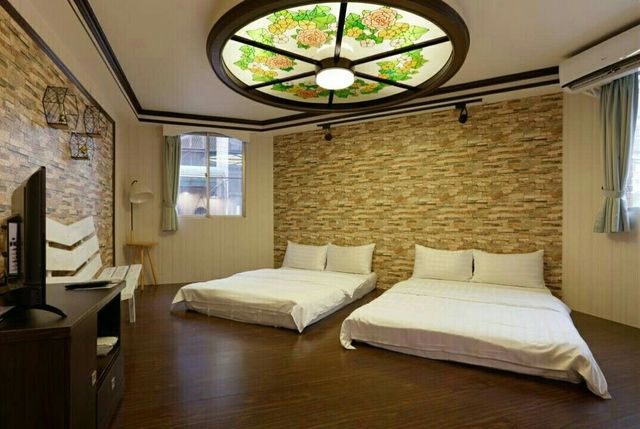 府城商旅文創新館|近台南大東夜市、全新裝潢-文創新館四人房R288-1