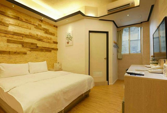 府城商旅文創新館|近台南大東夜市、全新裝潢-文創新館雙人房R301-1