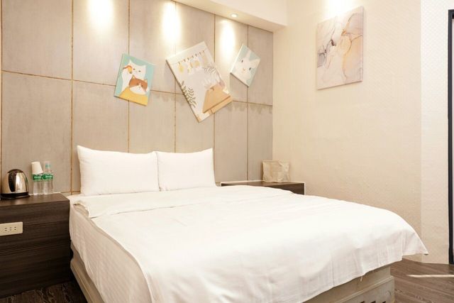 府城商旅文創新館|近台南大東夜市、全新裝潢-文創新館雙人房R508-6